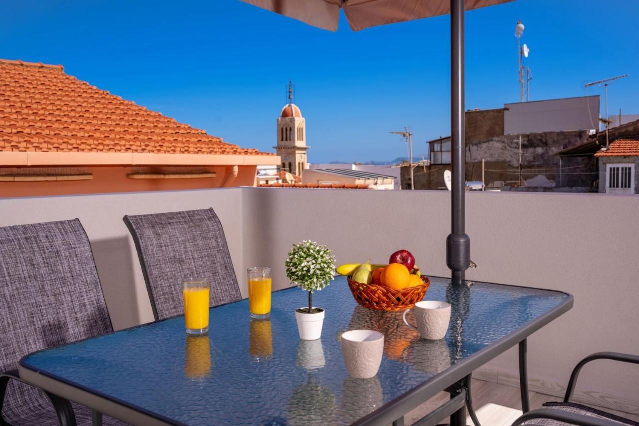 White&Gray Apartment Rethymno  Bagian luar foto